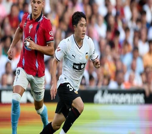日本新星佐藤龙之介西甲首秀惊艳,多项表现获西媒盛赞