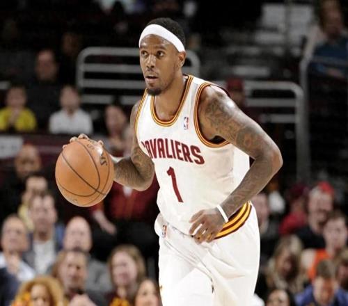 还记得他吗老詹的小弟,新秀赛力压杜兰特拿MVP,却在27岁离开NBA