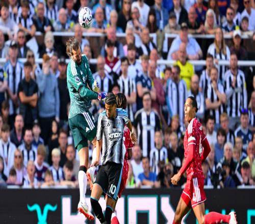 世界杯冠军成员立奇功!英超22神剧情:9.6亿豪门99分钟艰难绝平