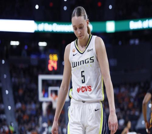 前NBA全明星炮轰康大纪录片:佩奇戏份太多,斯图尔特和摩尔被冷落