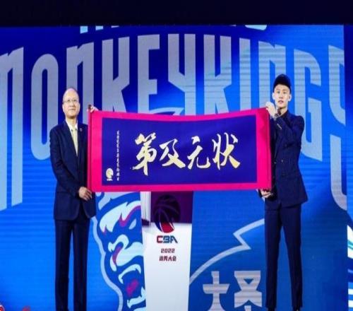 王岚嵚官宣加盟山东高速男篮,发文感谢同曦与辽宁:收获成长与历练