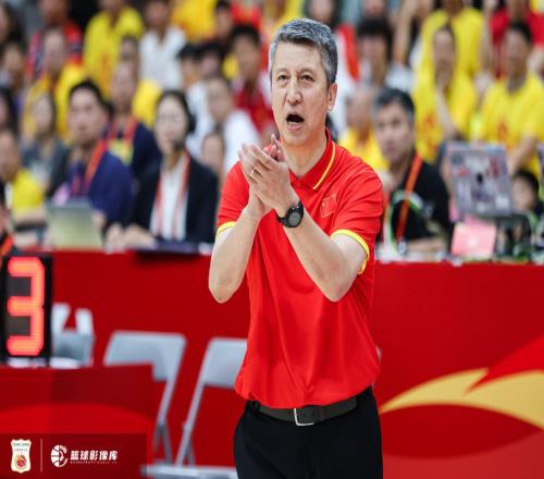 中国男篮83比57轻取卡塔尔,媒体人:第二阶段六场全胜也不是不可能