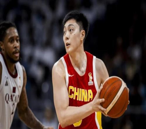 中国男篮取得世预赛第二阶段开门红
