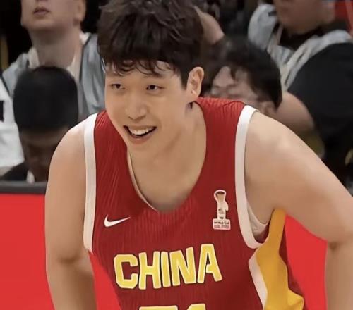 杨瀚森15分中国男篮轻取卡塔尔,内线才是中国篮球的基本盘