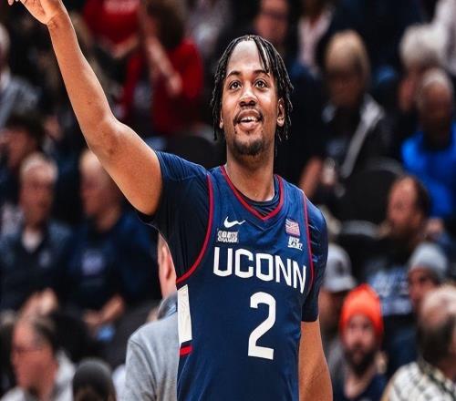 NBA“大地震”!火箭队官宣“一签一裁”,双向合同拿下内线魔王