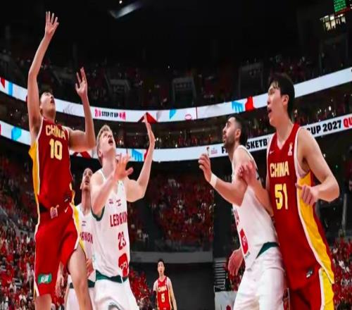 差距太明显!中国男篮绝杀后,日媒一针见血,指出中国队赢球原因