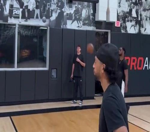 单挑连吃KD和切特,为何还没NBA球队签他