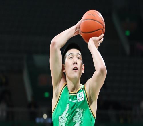 平均年龄大幅下降,辽篮一口气把3名新人提上一线队