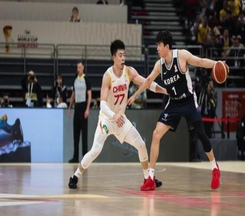 利好中国男篮曝李贤重获三支NBA球队E10合同能否拿双向成关键