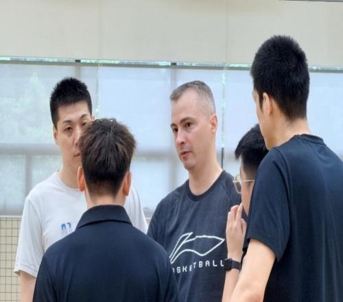 广东男篮新帅亚科夫列维奇:我只用了5秒钟就作出执教决定
