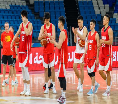 国际篮联世界排名中国男篮仍位居第30名