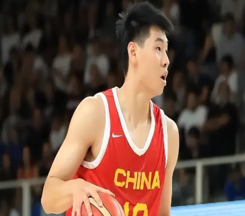 宏远速递!王洪泽热身赛大爆发,胡明轩任男篮队长,三人入选亚运名单