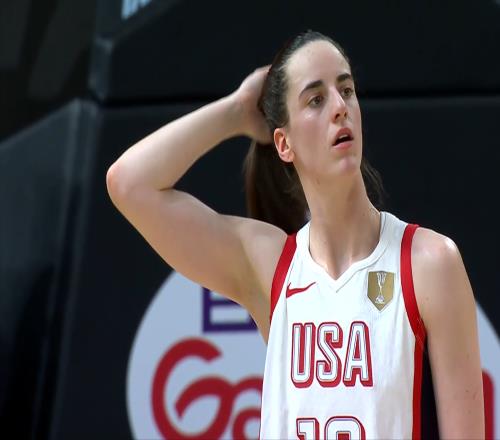 中国女篮33分输美国队,张子宇10中9效率高,杨舒予9中2低迷
