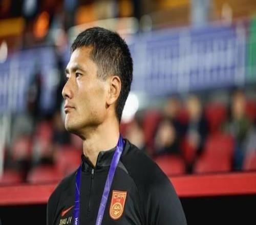 记者:国足主帅邵佳一将现场观战海港对阵国安的中超比赛