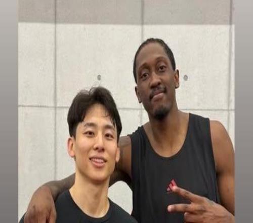 晒合照!雷霆球星日本行收官,与河村勇辉合练同框