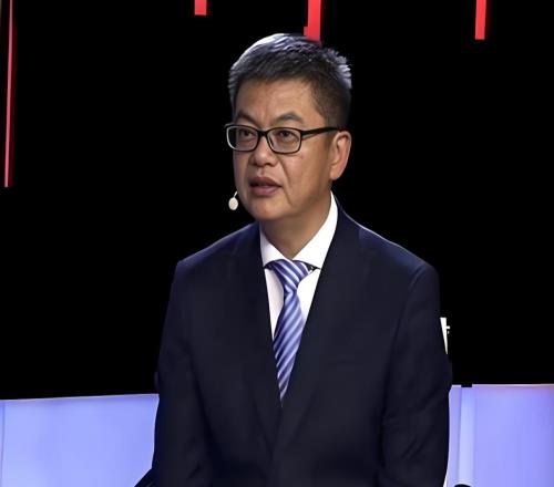 不是杨舒予,也不是罗欣棫!苏群大赞1人:拯救了中国女篮