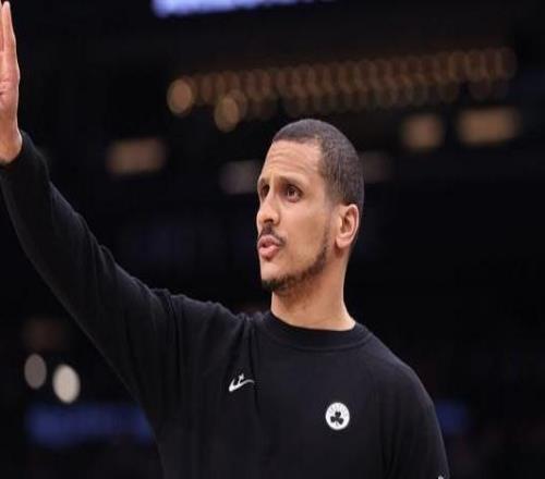 如何应对NBA赛场上的起起伏伏马祖拉:胜不骄败不馁