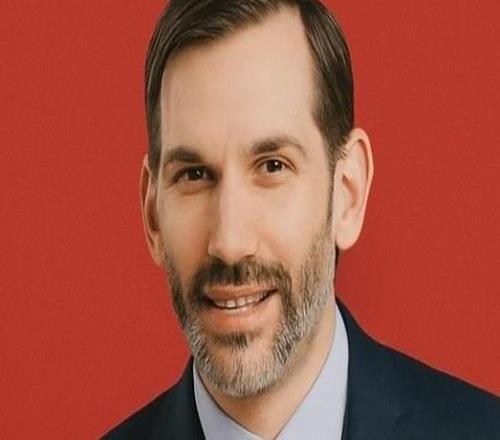 老鹰管理层换血:前ESPN记者空降,一人升执行副总裁