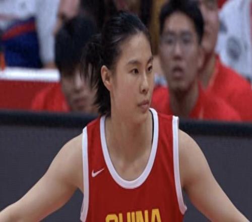 中国女篮负于法国无缘四强,外线短板使世界级内线暴殄天物
