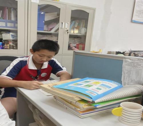 16岁的国产小库里,还有多少功课要做