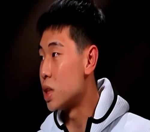 命中关键三分送菲律宾出局!崔永熙战胜杭州亚运会被网暴心魔
