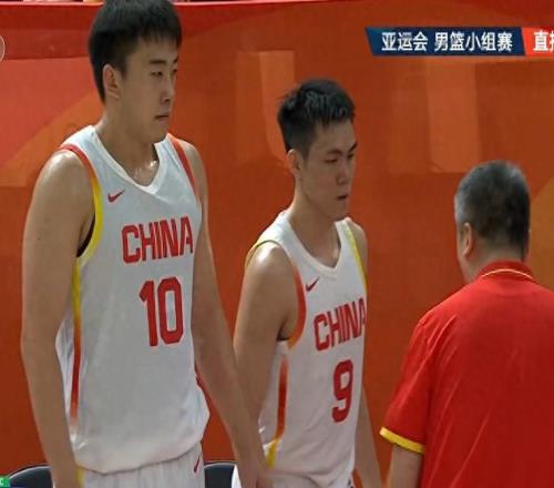 菲律宾男篮44分惨败中国男篮,无缘小组出线,赛后彼此握手输得起
