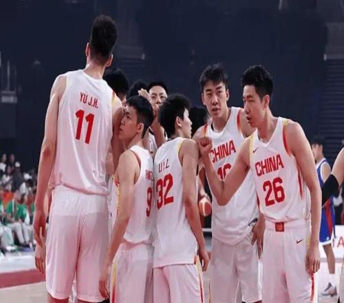 44分大胜,场均净胜42.7分!中国男篮把菲律宾打出八强