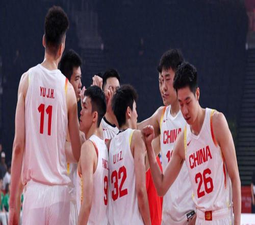 1分惜败到44分复仇!中国男篮将菲律宾踢出局三战净胜128分进八强