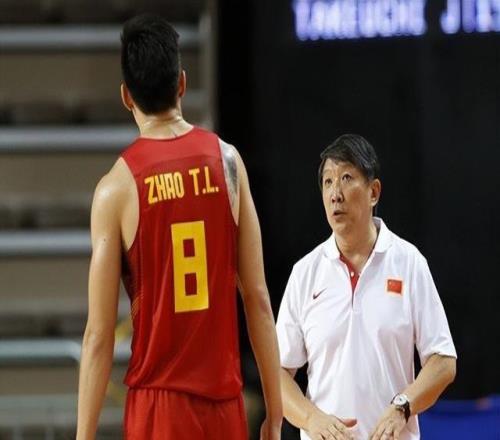 杨毅:中国男篮参加亚运会不能派二队或青年队打必须要全力争冠