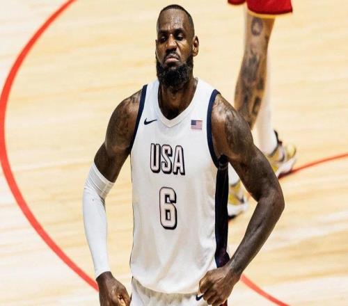 詹姆斯1500万代言接近薪水四倍,NBA名记警告工资帽漏洞