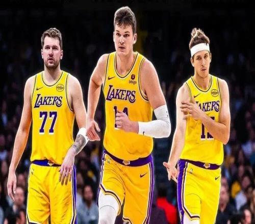 NBA最新最强三巨头,这些真的都能叫巨头吗