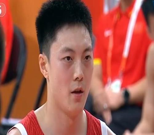 CCTV5直播!中国男篮VS日本,三将确定不打,胡明轩担大梁,郭士强下军令状