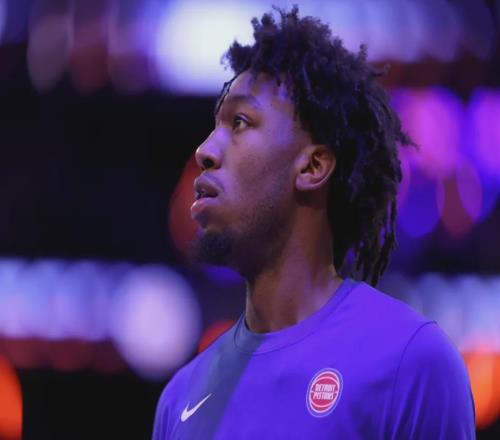 加盟尼克斯!25岁的怀斯曼,能否重返NBA