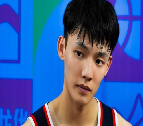 热身赛:广东战平蒙古联赛冠军!徐杰卢卡发挥出色,宏远两人受伤