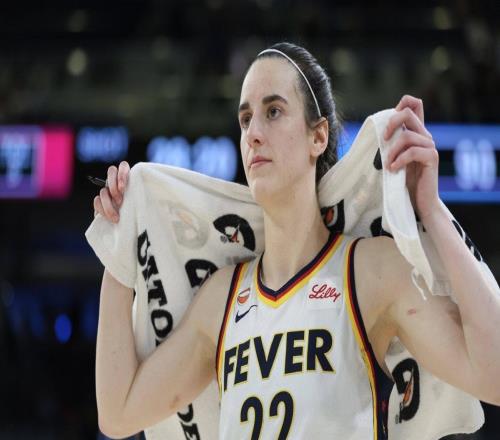 名记批评WNBA:靠克拉克赚翻却忽视问题粉丝,球员安全引关注