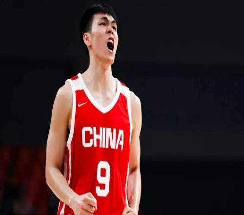 爽！男篮34分大胜！超级替补还得是他！