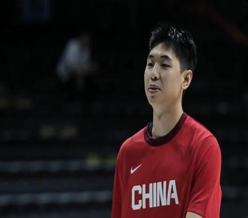 男篮3将延续好状态！庞峥麟高效，李弘权稳定，崔永熙步入正轨！