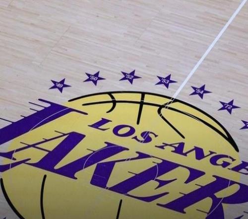 ESPN：湖人队被库什纳和艾格收购，价格为创纪录的120亿美元