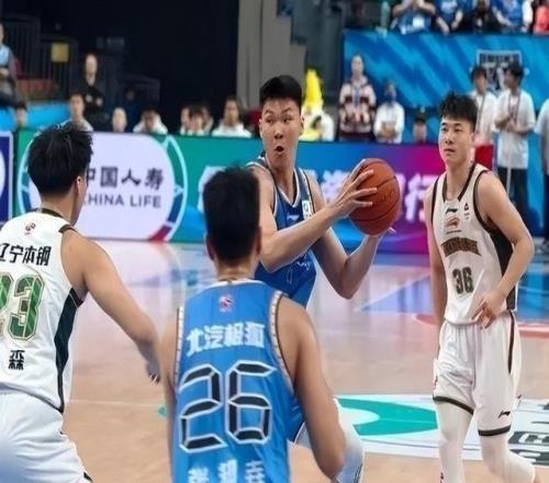 终结离队绯闻！媒体人：范子铭确定留队预计获更加重要的角色