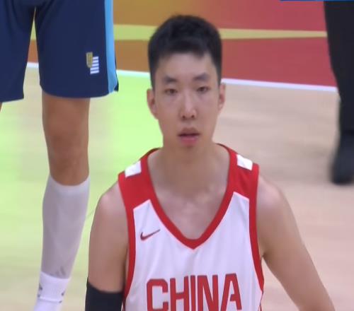 输乌拉圭19分！揪出男篮2个表现最差之人，坑惨了球队