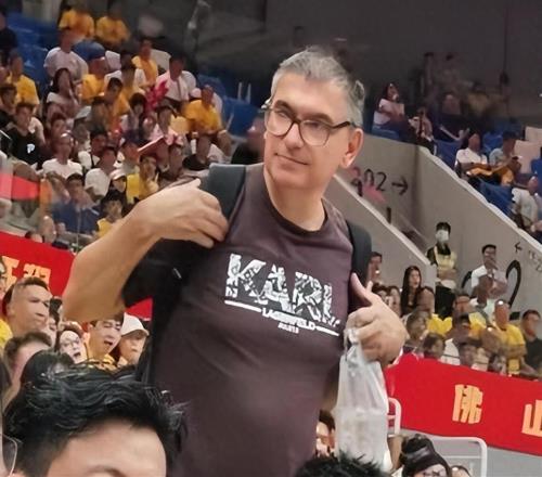 CBA最新快讯！广东引援正式提上日程，贝罗卡尔追逐尤特赛文，放弃萨姆纳