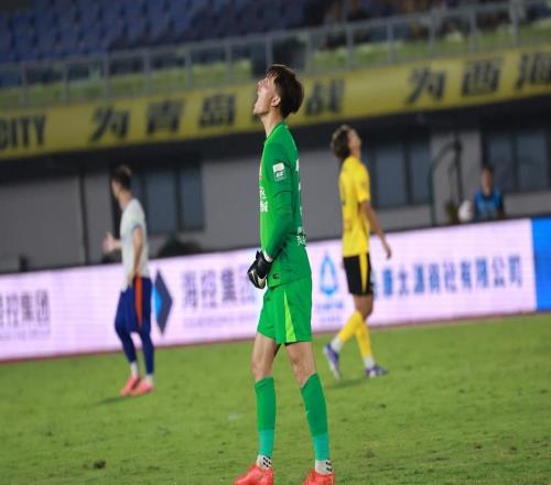 未来国门！22岁李昊获中超官方表扬，连续5轮零封+70次扑救