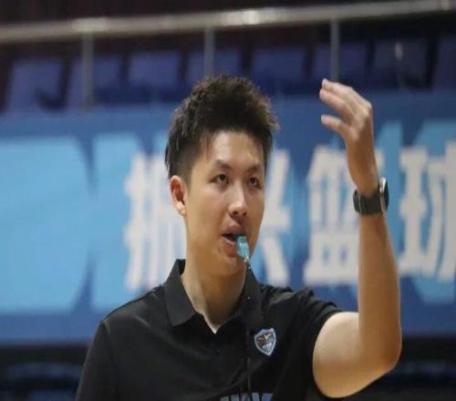 金秋启新程北京首钢篮球俱乐部训练营秋季日常班开启报名！