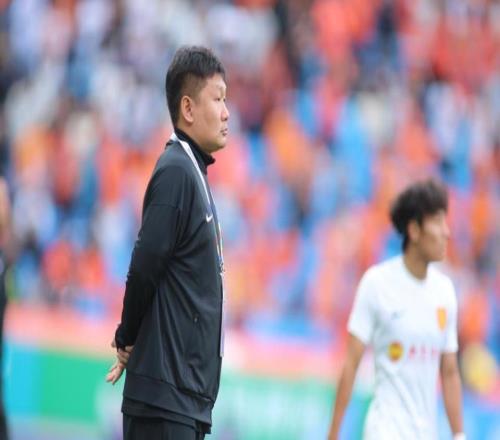 刘建业没招了！赛季颗粒无收，60天11战仅1胜，4战入1球