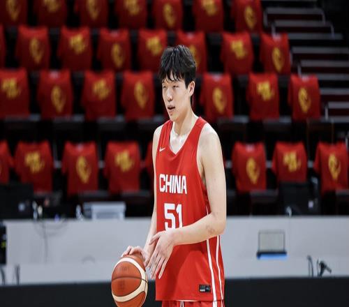 不是胡金秋！男篮亚运会核心出炉，郭士强欲用他顶替杨瀚森