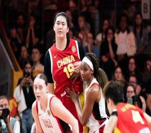 女篮33分惨败仍有意外收获一数据赢了美国队：张子宇10中9太准了！