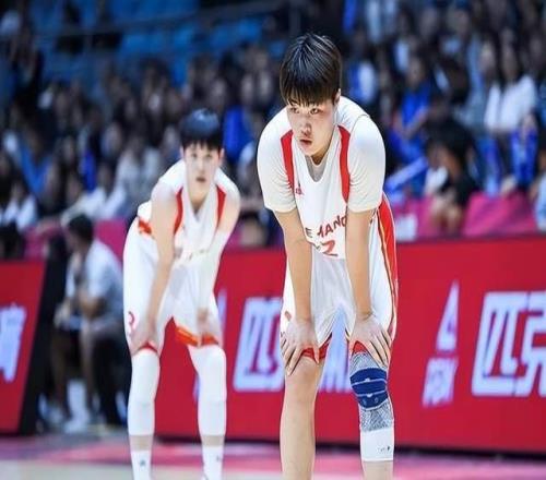 王佳琦加盟山西！与李月汝+张芷婷联手，或成山东冲冠头号拦路虎
