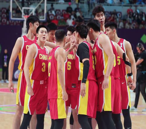 中午11点！男篮再迎好消息，李凯尔正式官宣，杨瀚森或迎来得力帮手