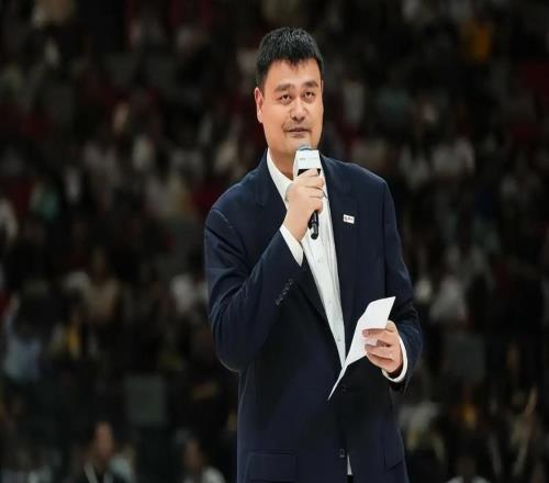 随着刘翔安置结果落地，才读懂，姚明15年前退役时的抉择有多明智
