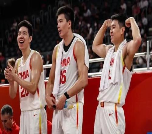 中国男篮大胜，迎亚运会开门红！